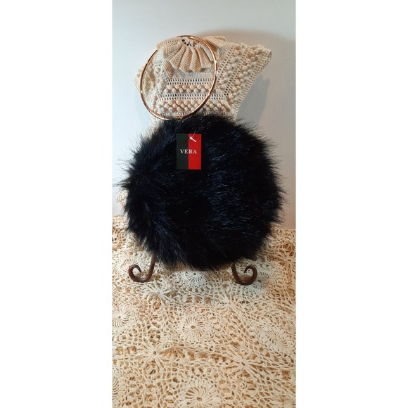 Vera Fuzzy Black Hand bag, evening bag NWT - Picture 4 of 4